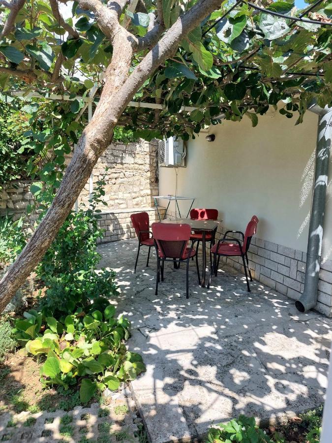 Apartment Kiwi 拉巴克 外观 照片